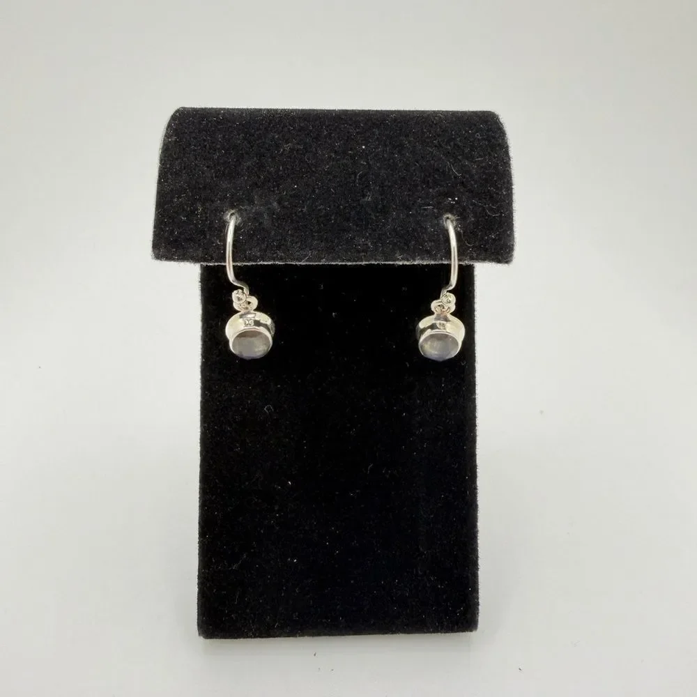 NWOT faceted oval cut‎ 5x8mm labradorite dangle earrings in sterling silver!